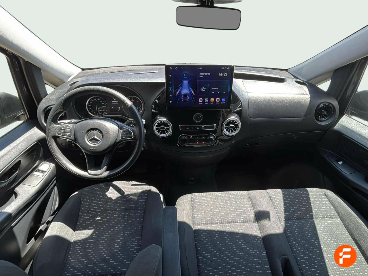 Foto Mercedes-Benz Vito 10