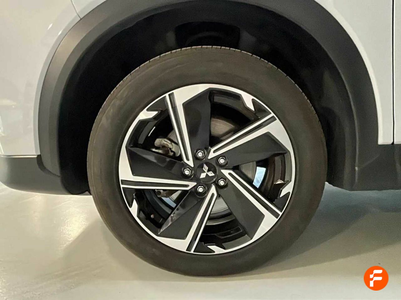 Foto Mitsubishi Eclipse Cross 10