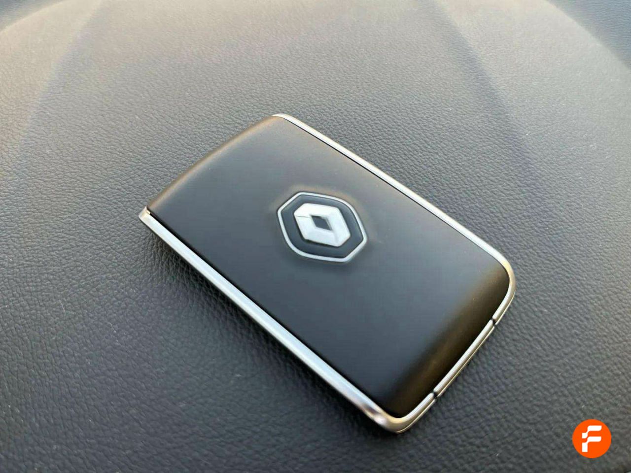 Foto Renault Koleos 21