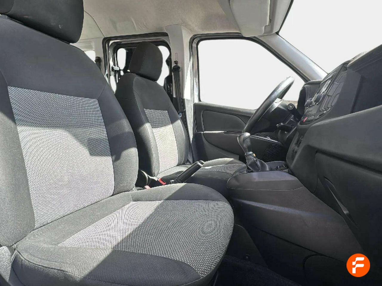 Foto Fiat Doblo 16