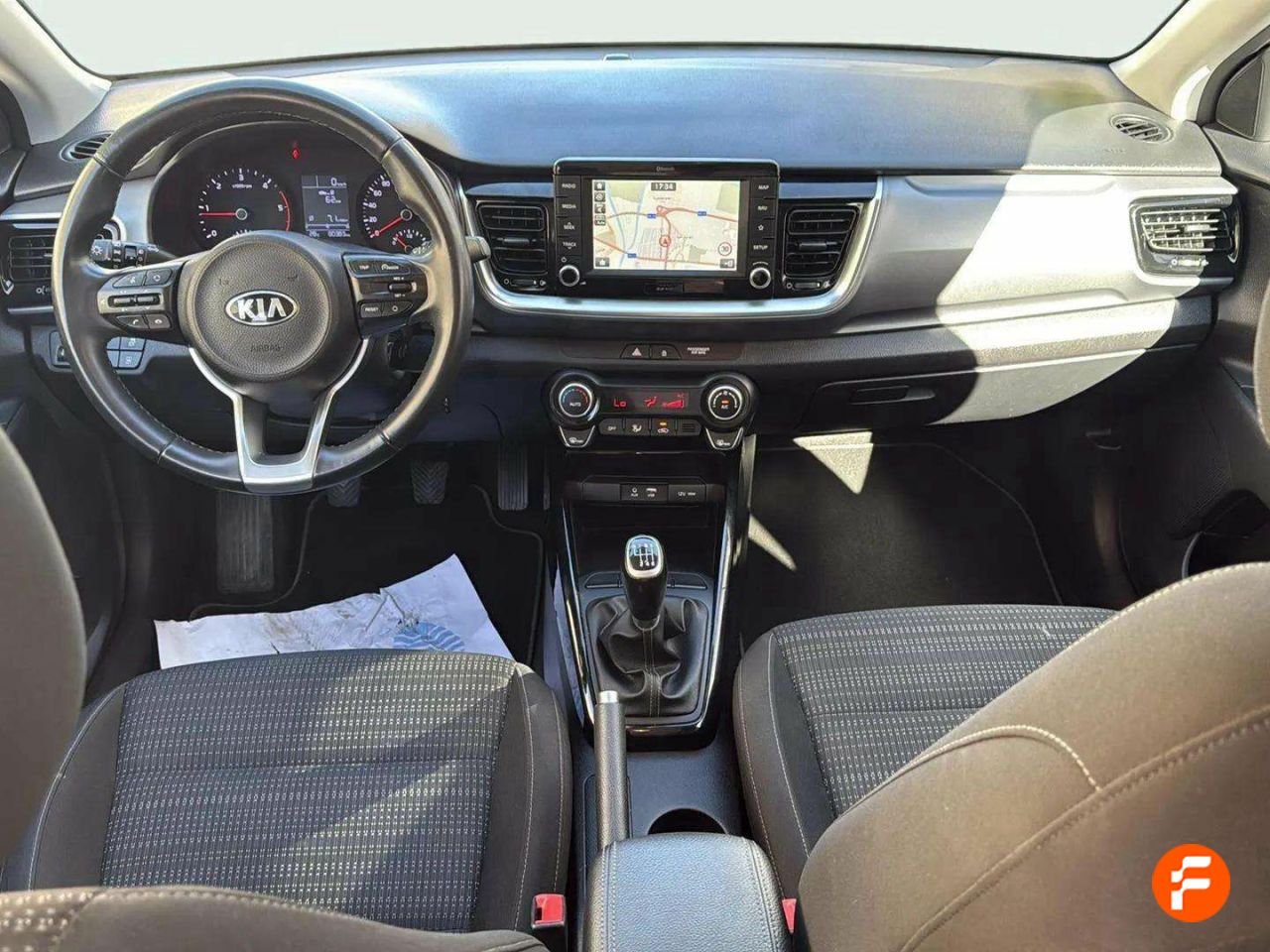 Foto Kia Stonic 11