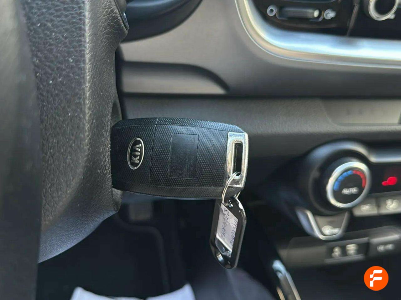 Foto Kia Stonic 17