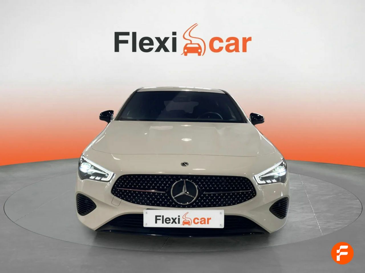Foto Mercedes-Benz Clase CLA 2