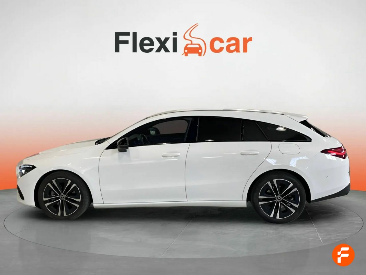 Foto Mercedes-Benz Clase CLA 4