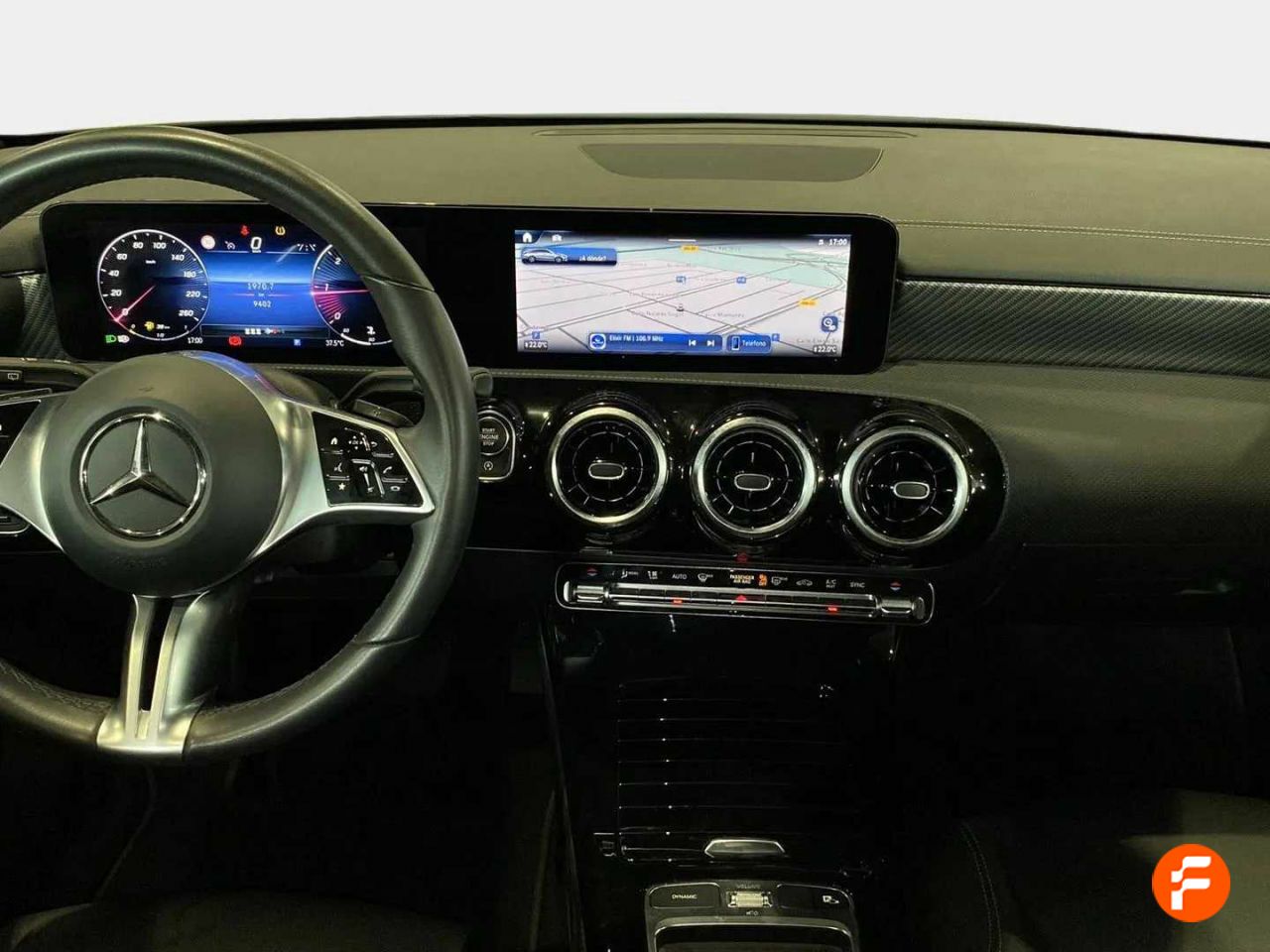 Foto Mercedes-Benz Clase CLA 11