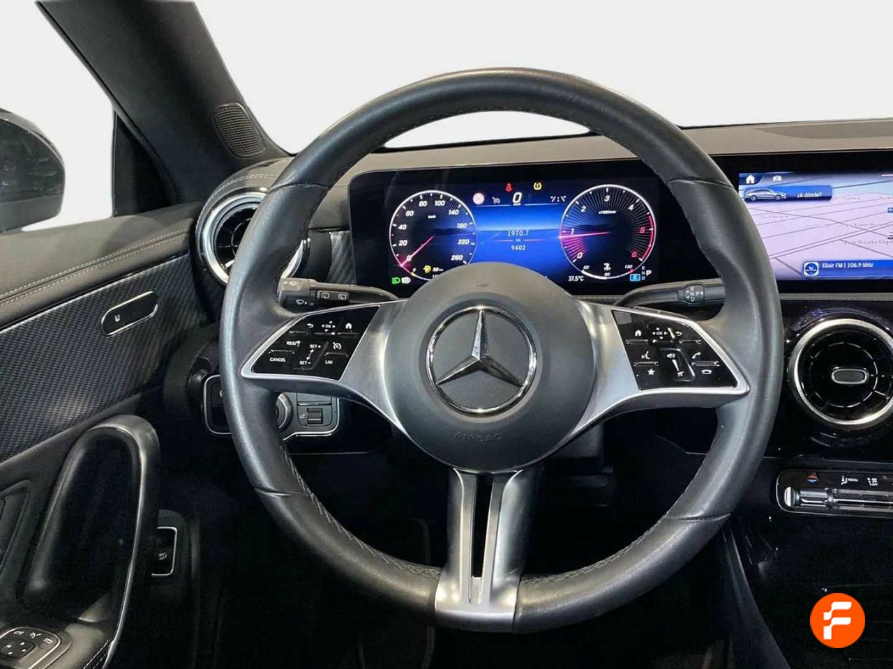 Foto Mercedes-Benz Clase CLA 13
