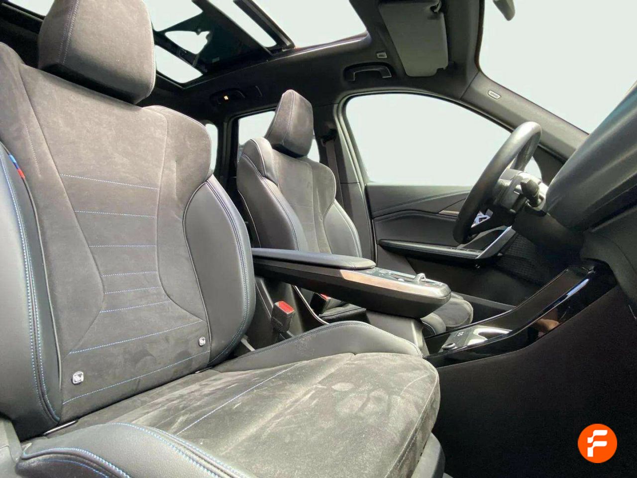 Foto BMW X1 16