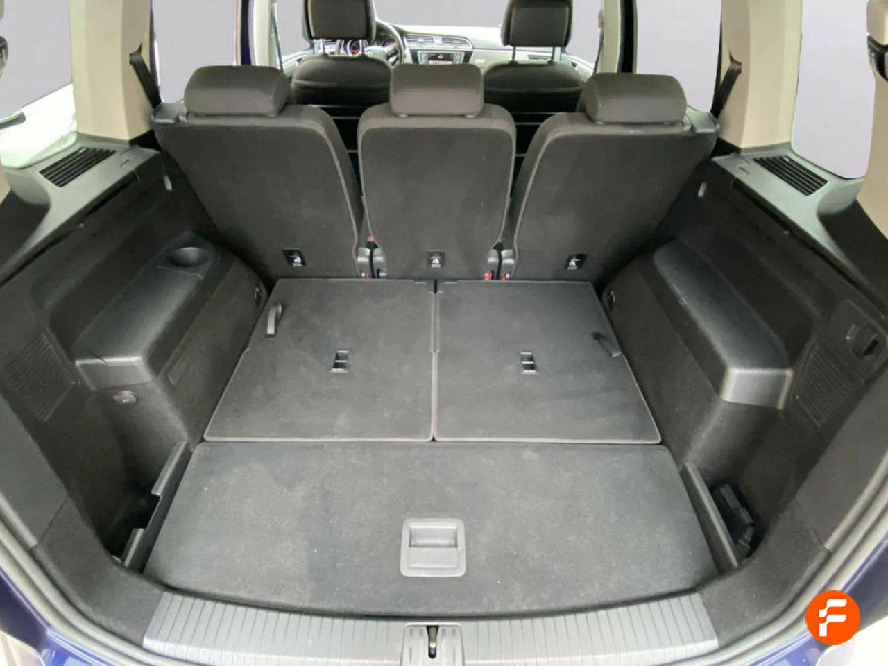 Foto Volkswagen Touran 11