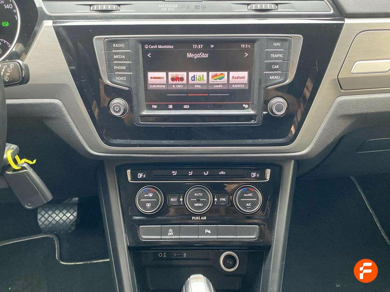 Foto Volkswagen Touran 15