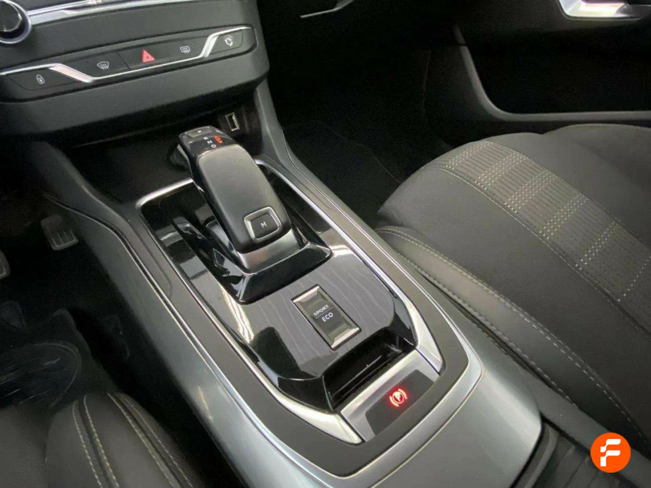 Foto Peugeot 308 16