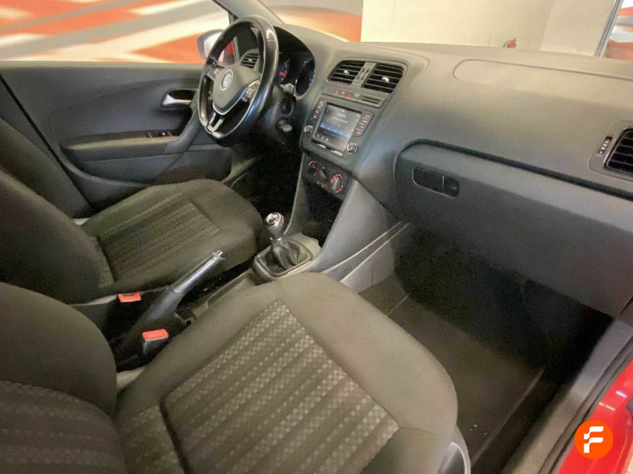 Foto Volkswagen Polo 19