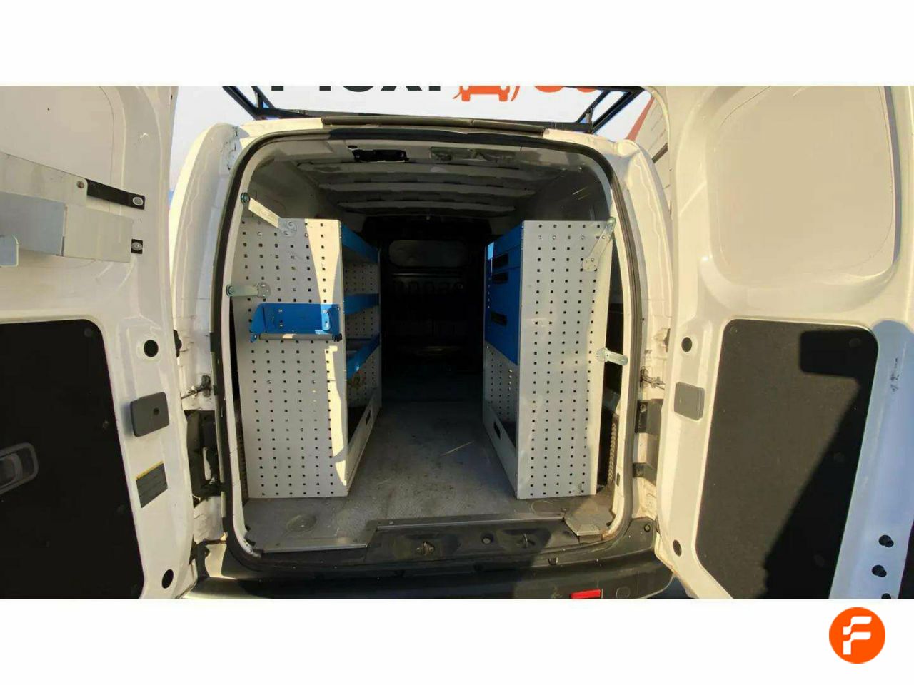Foto Nissan NV200 11