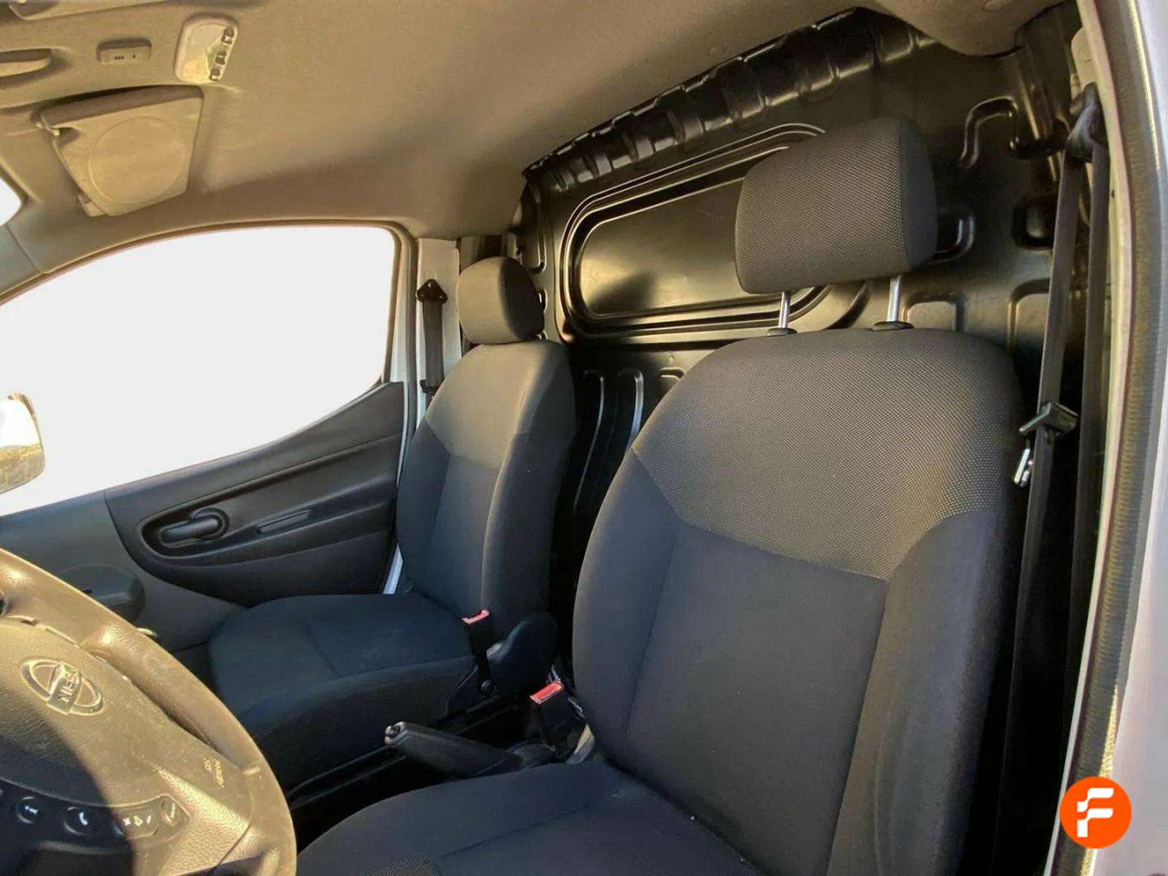 Foto Nissan NV200 17