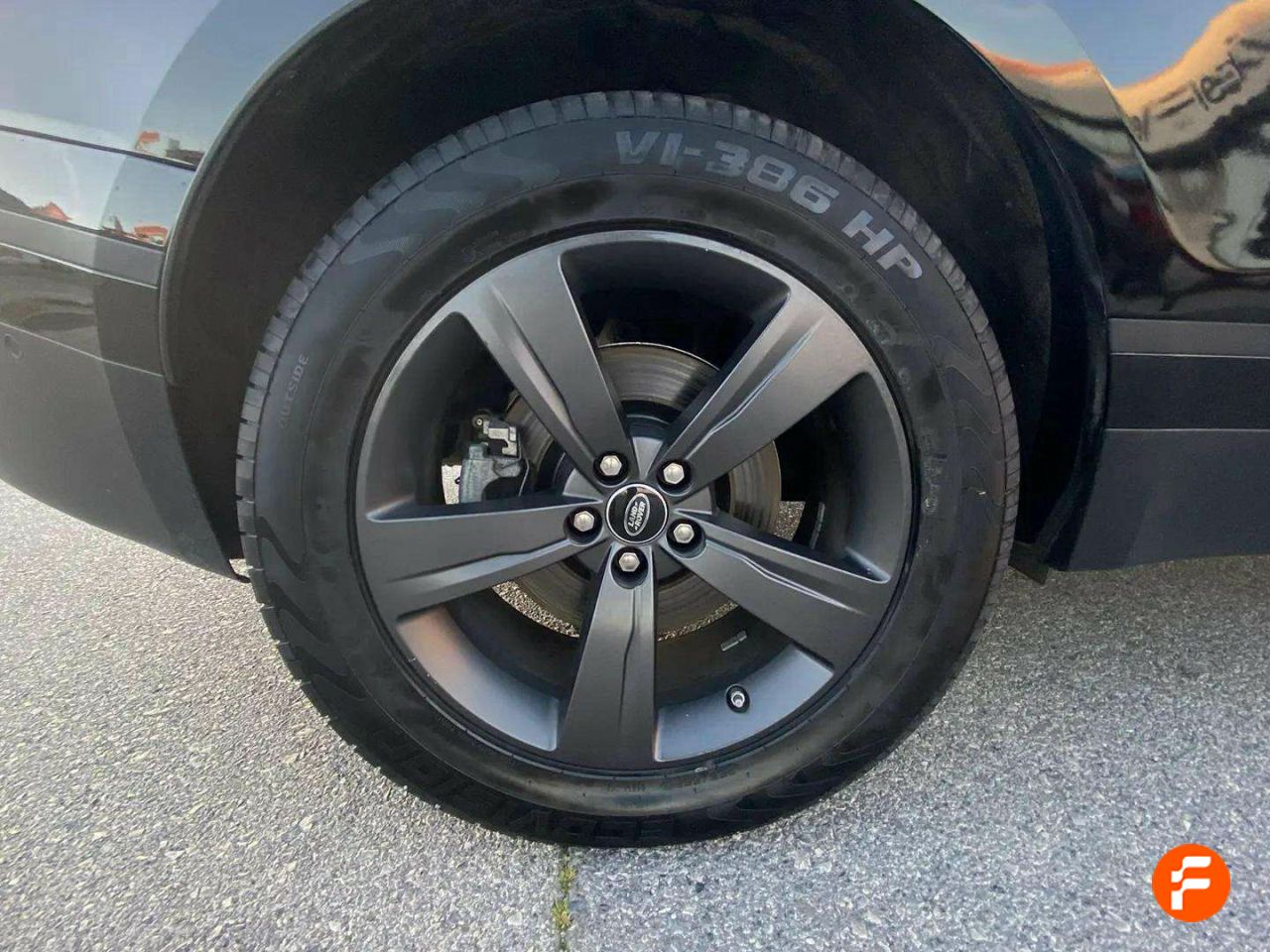 Foto Land-Rover Range Rover Velar 10