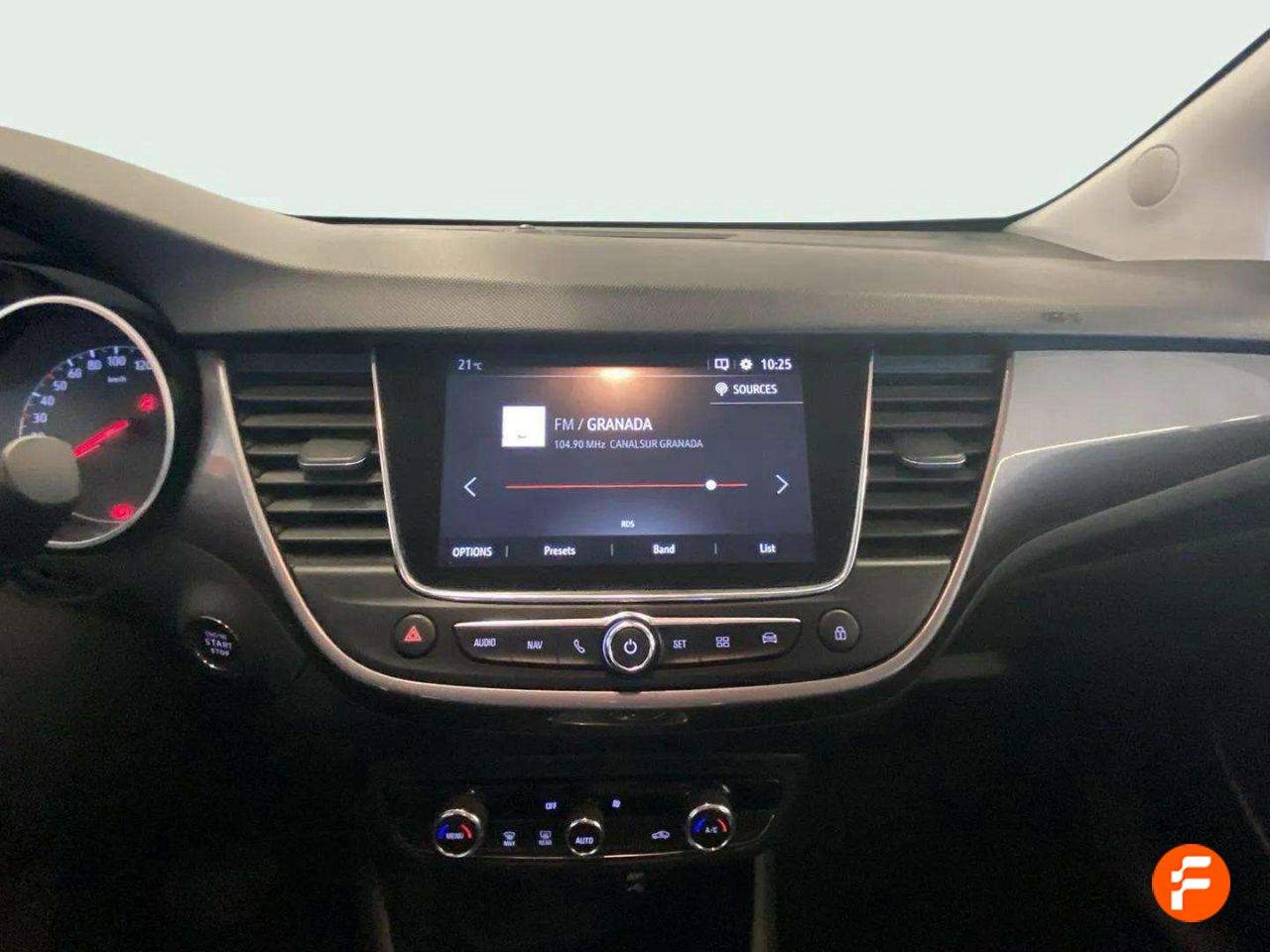 Foto Opel Crossland X 11