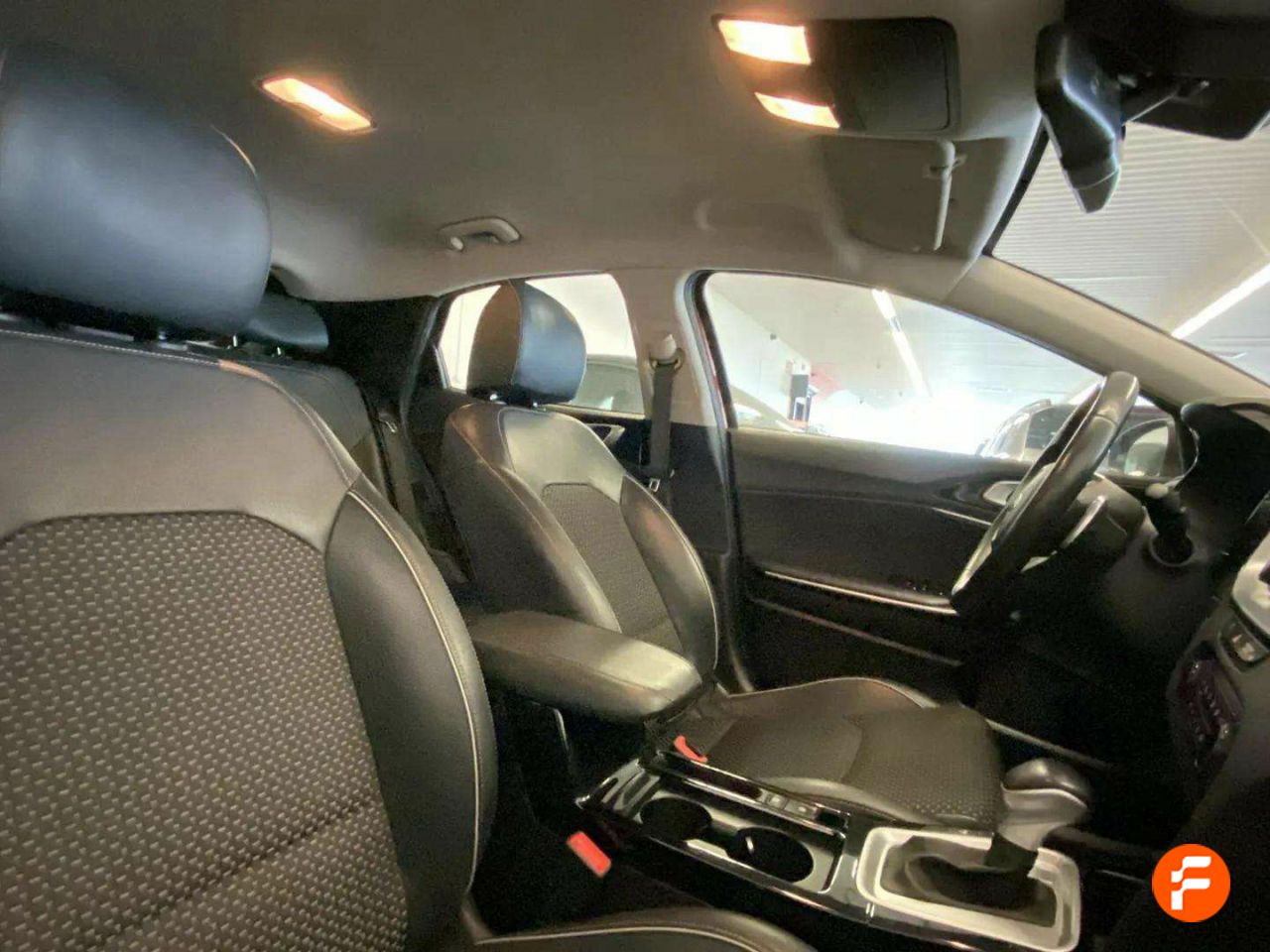 Foto Kia XCeed 20