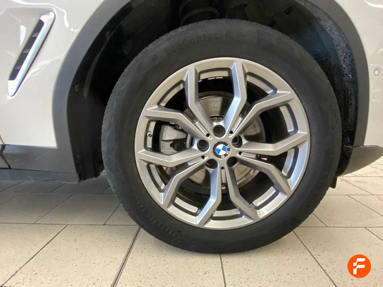 Foto BMW X4 10