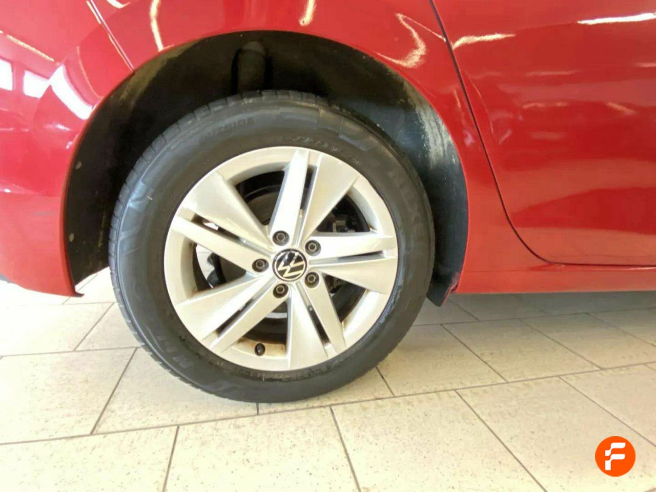 Foto Volkswagen Golf 18