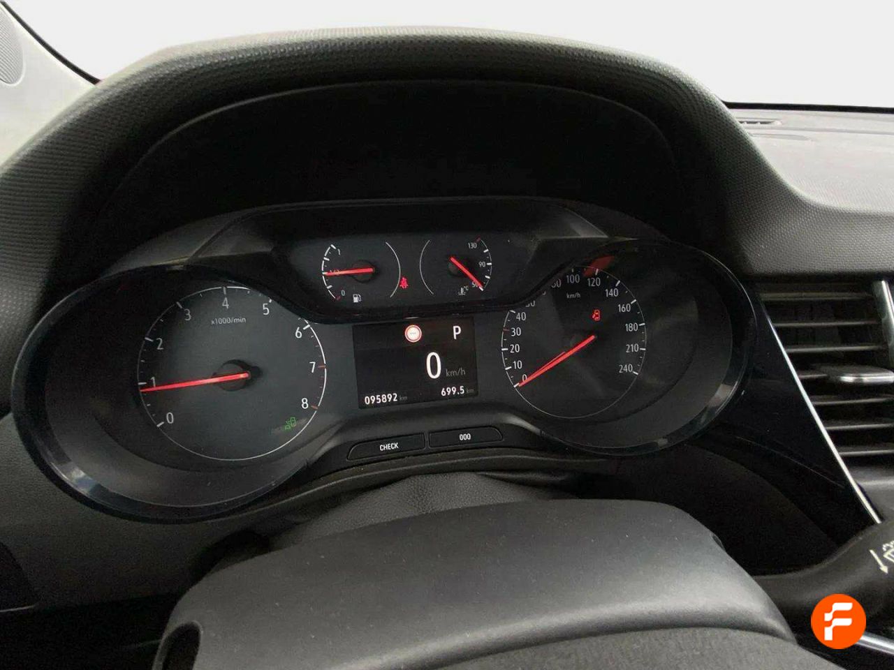 Foto Opel Crossland X 13