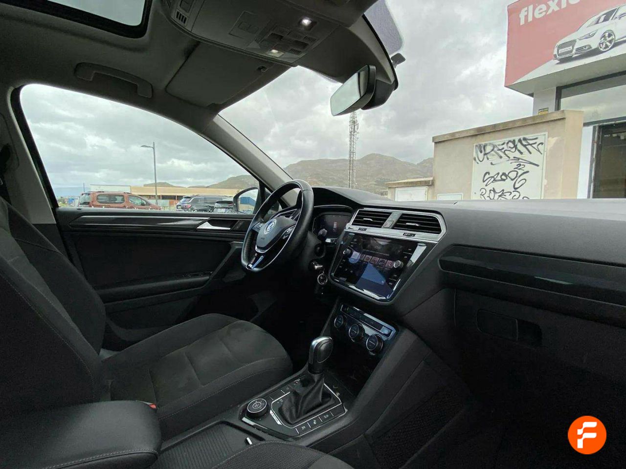 Foto Volkswagen Tiguan 19
