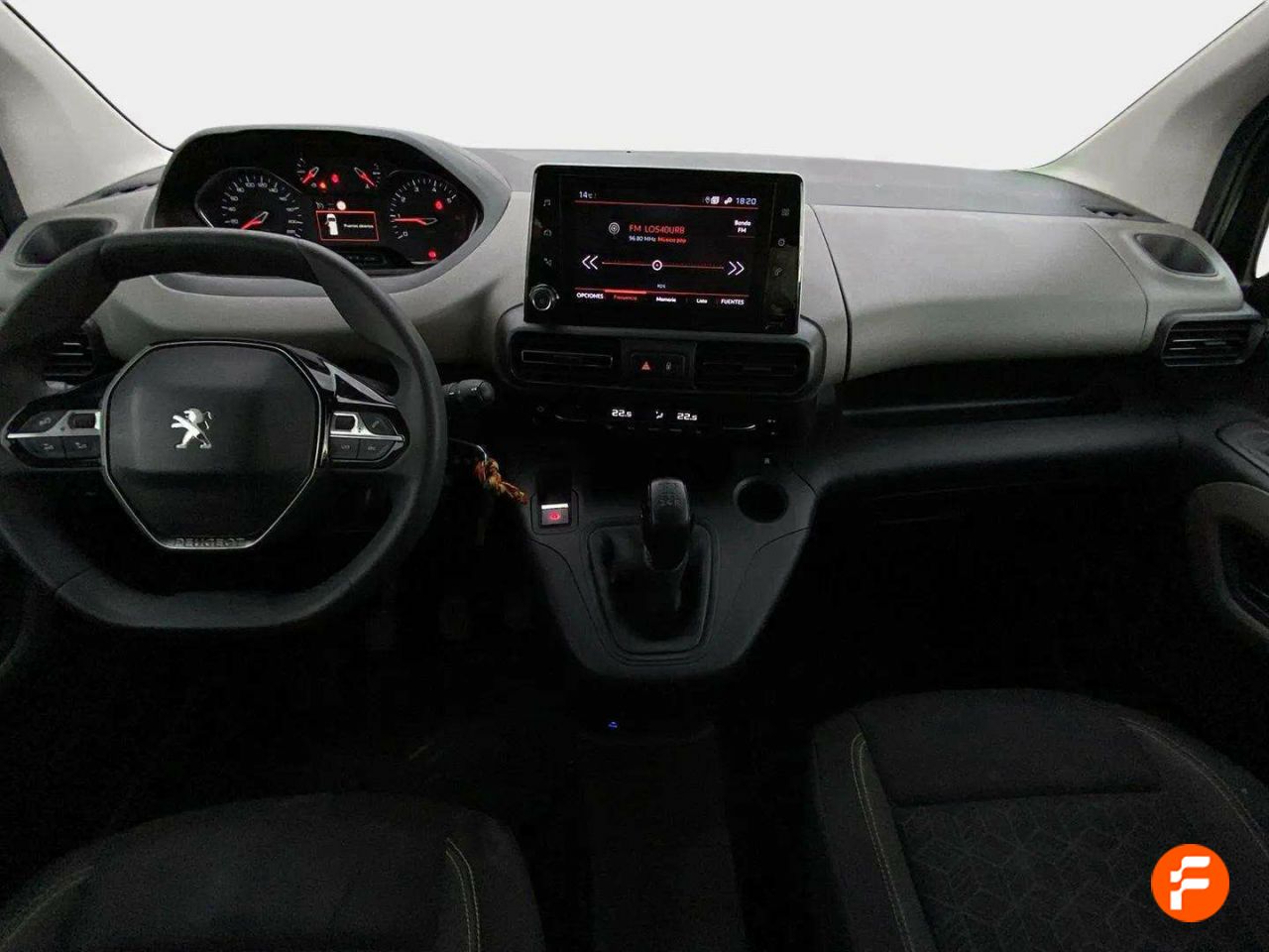 Foto Peugeot Rifter 11