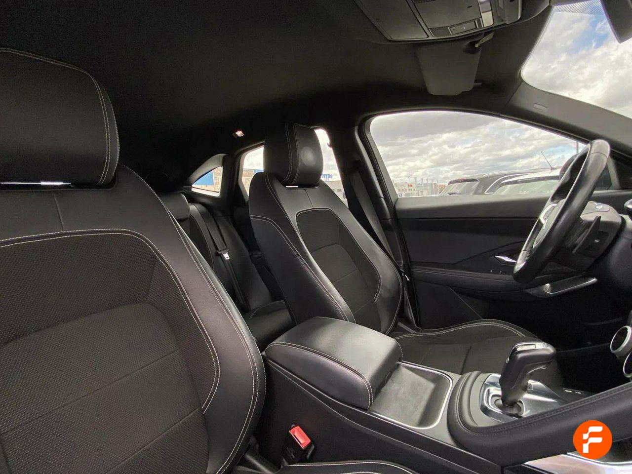 Foto Jaguar E-Pace 21