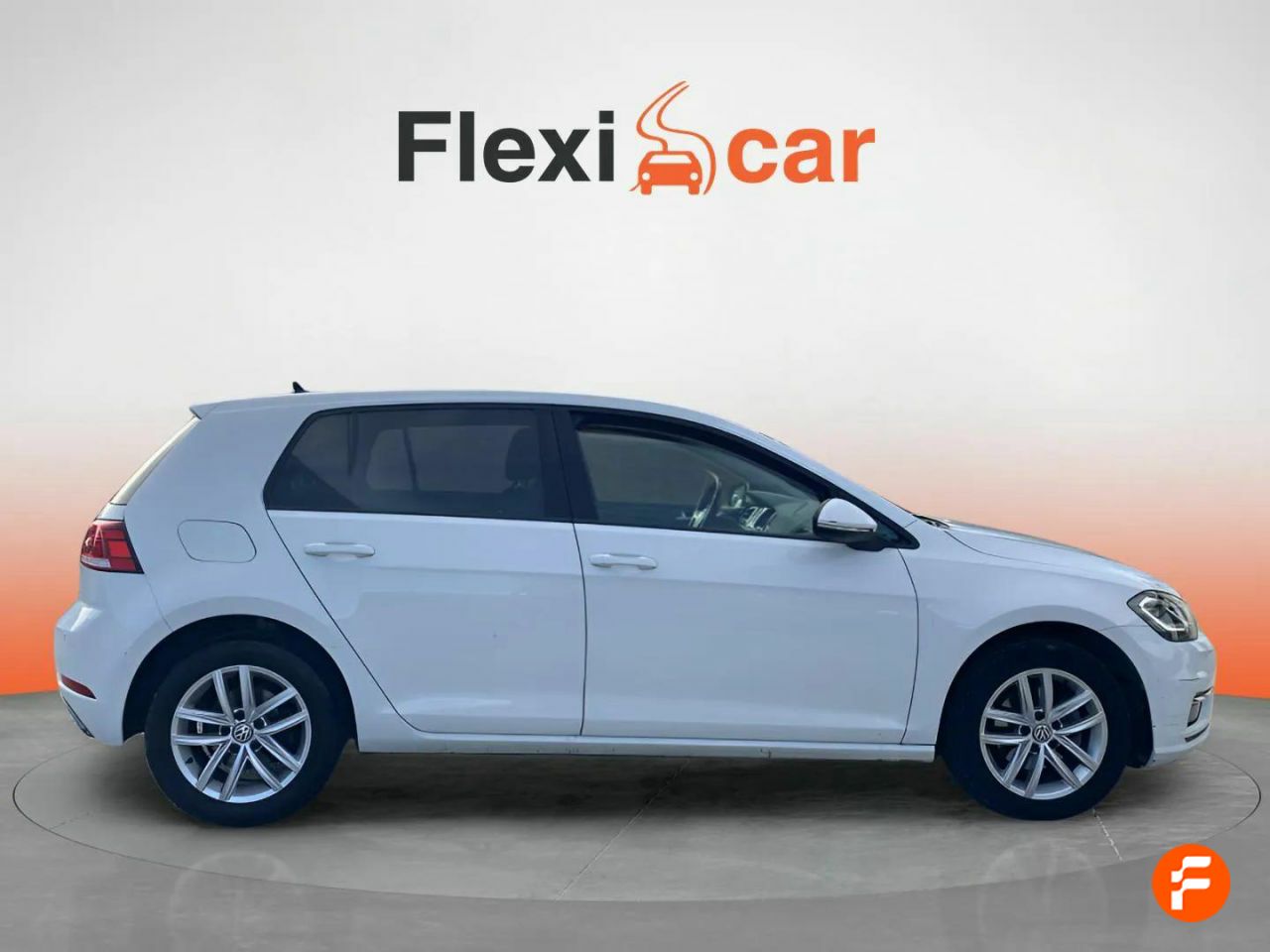 Foto Volkswagen Golf 9