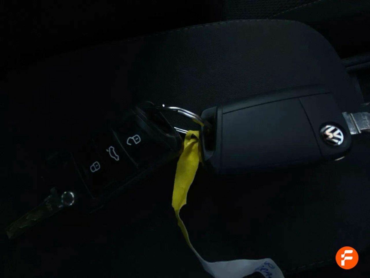 Foto Volkswagen Golf 21