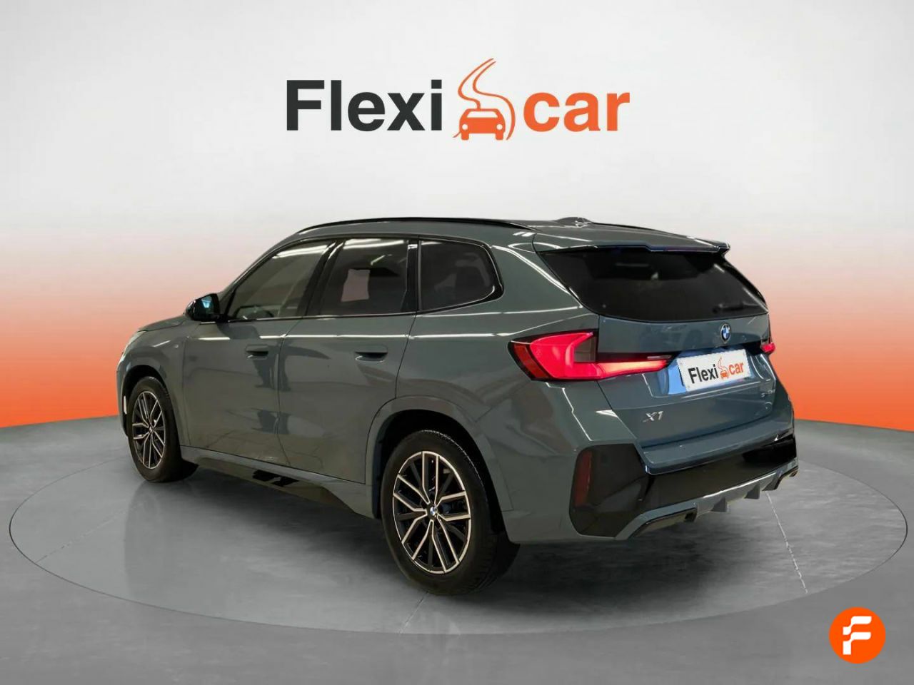 Foto BMW X1 4