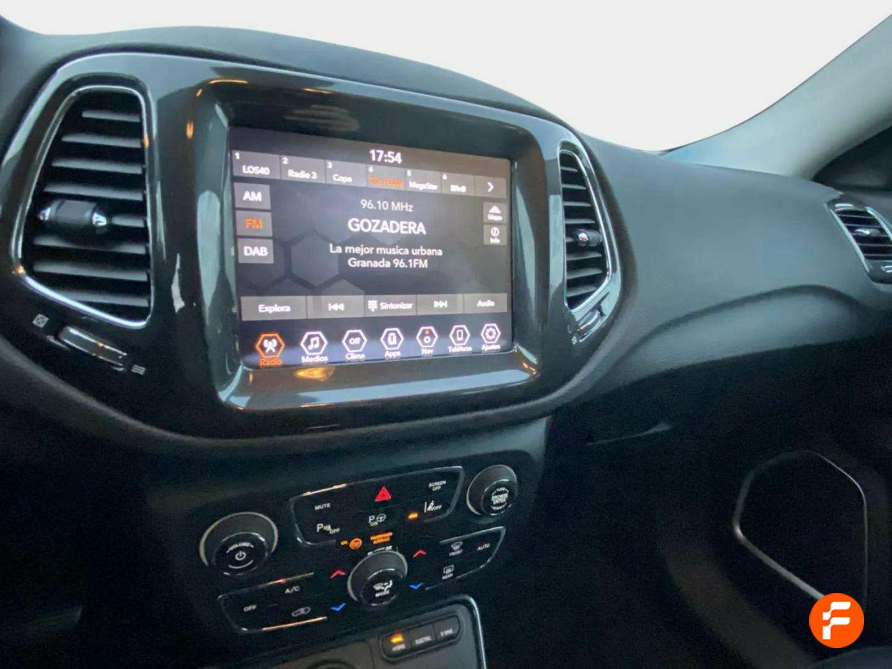 Foto Jeep Compass 14