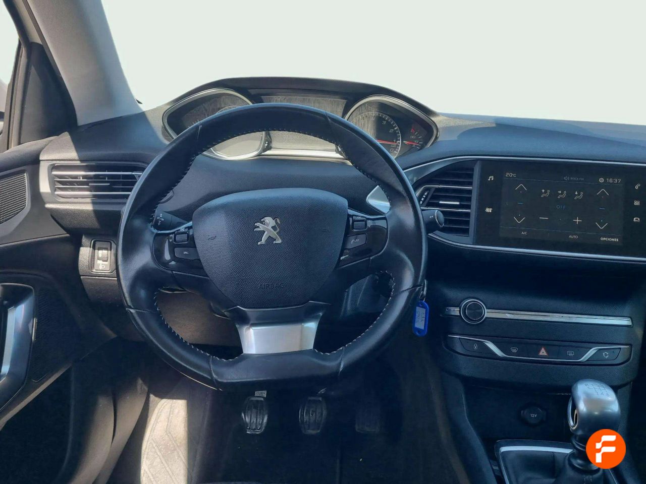 Foto Peugeot 308 9