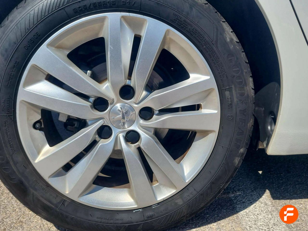 Foto Peugeot 308 15