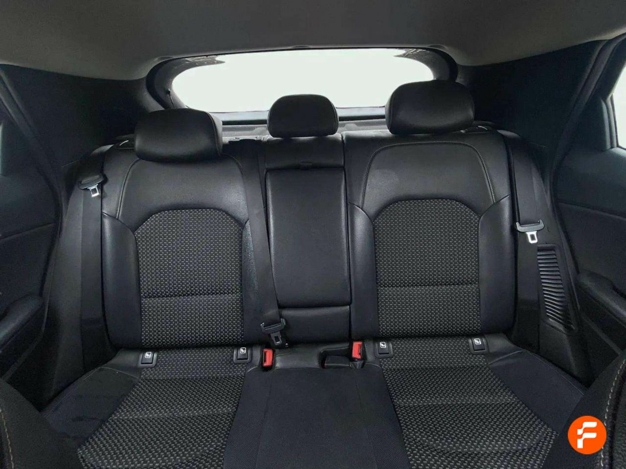 Foto Kia XCeed 13