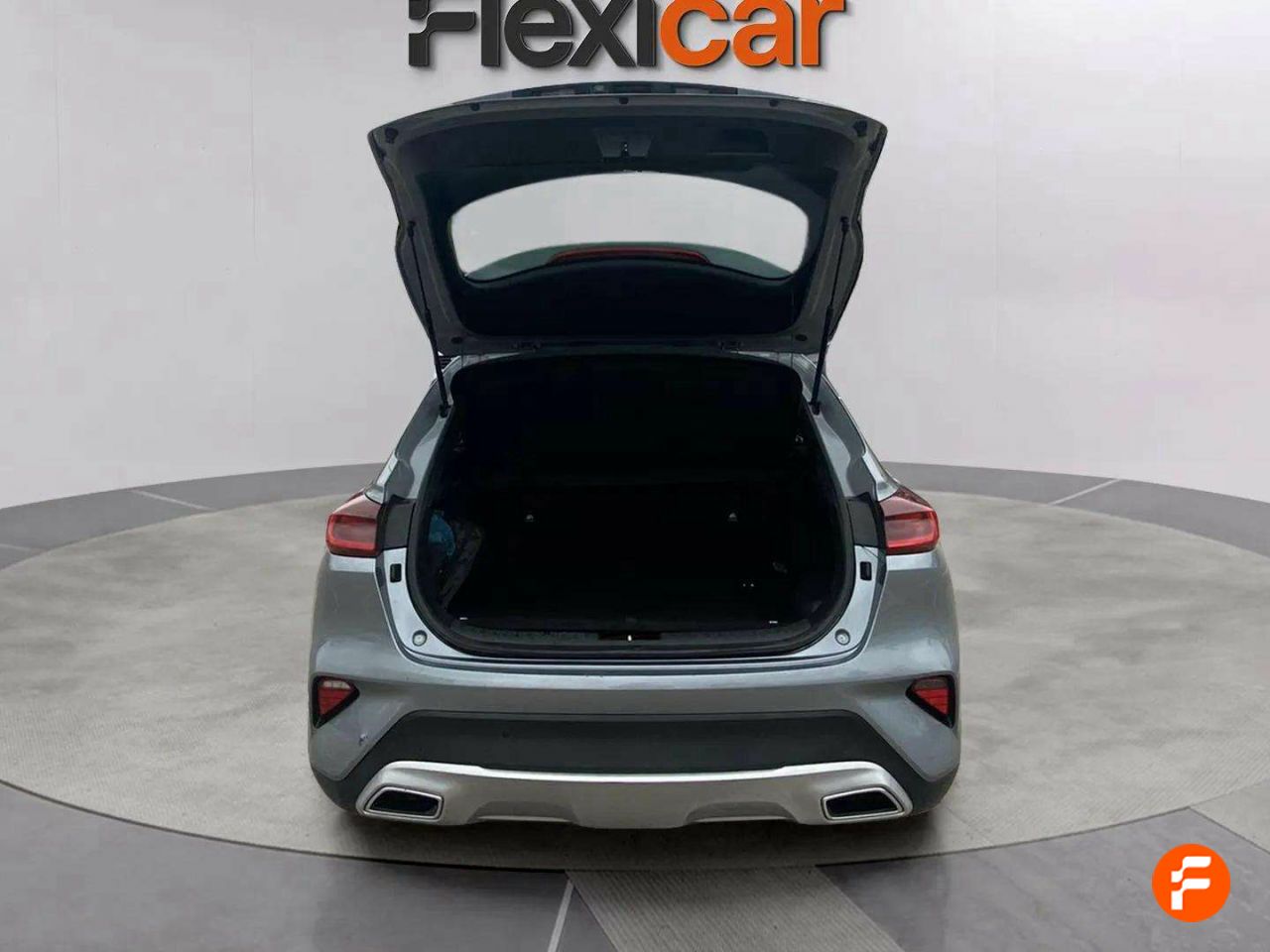 Foto Kia XCeed 14