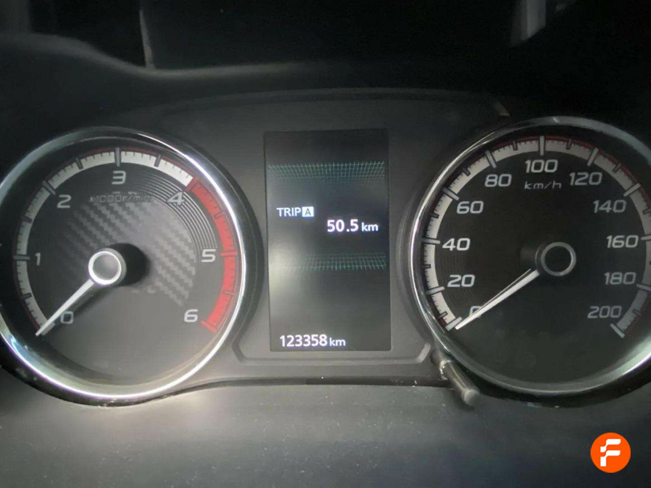 Foto Mitsubishi L200 10