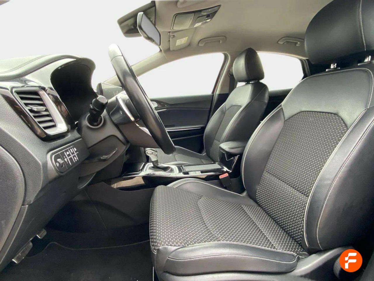 Foto Kia XCeed 12