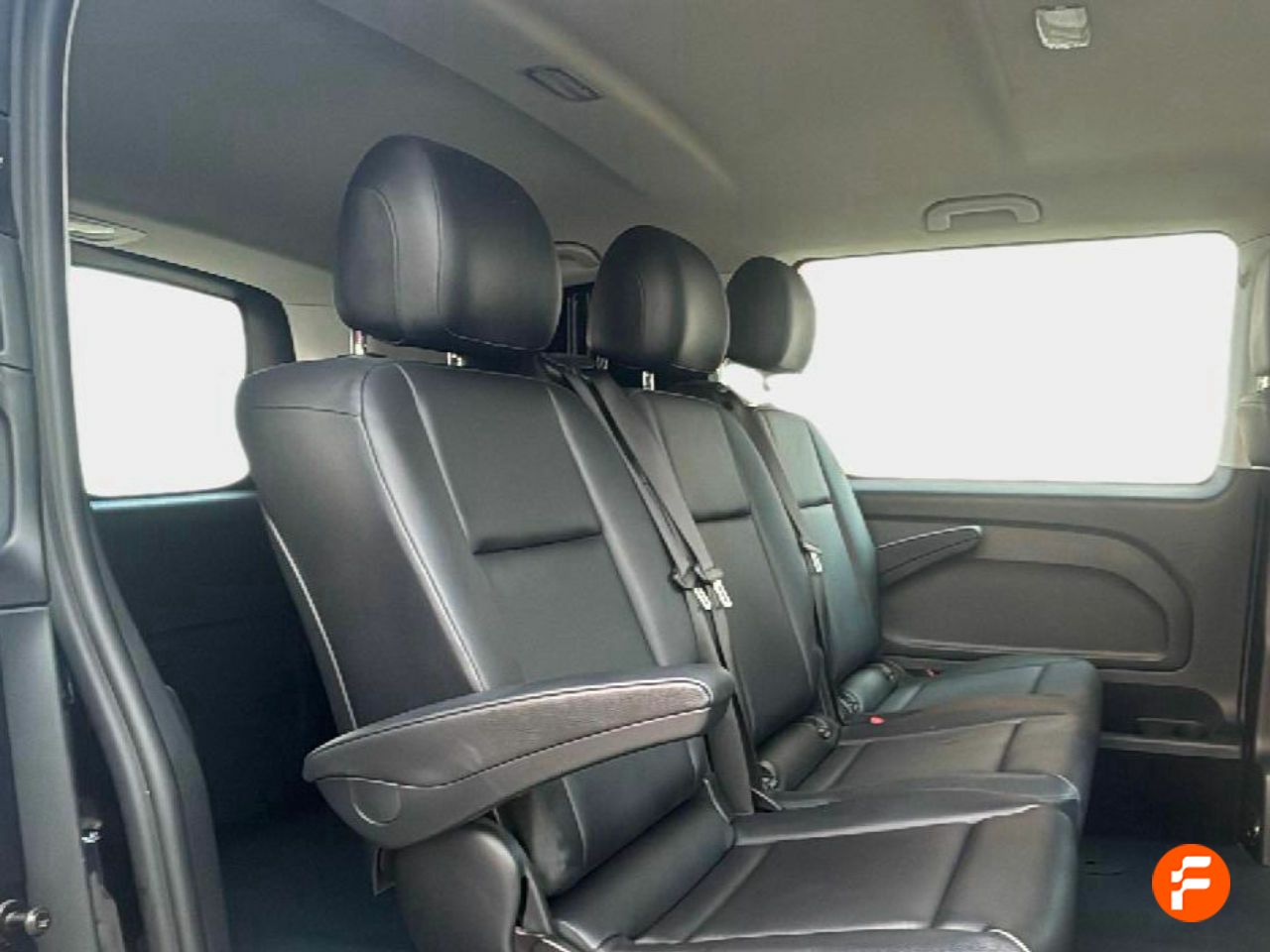 Foto Mercedes-Benz Vito 17