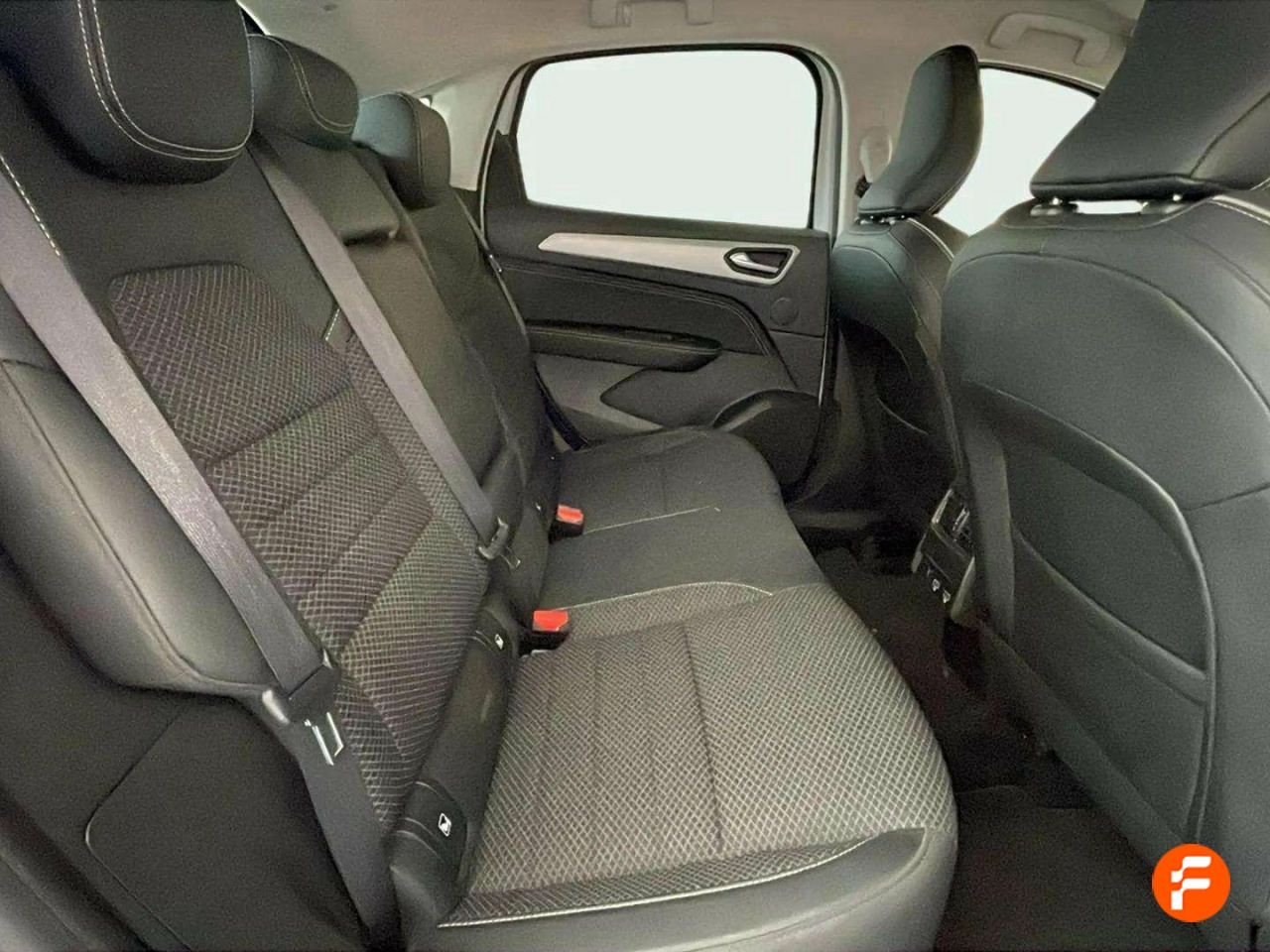 Foto Renault Arkana 15