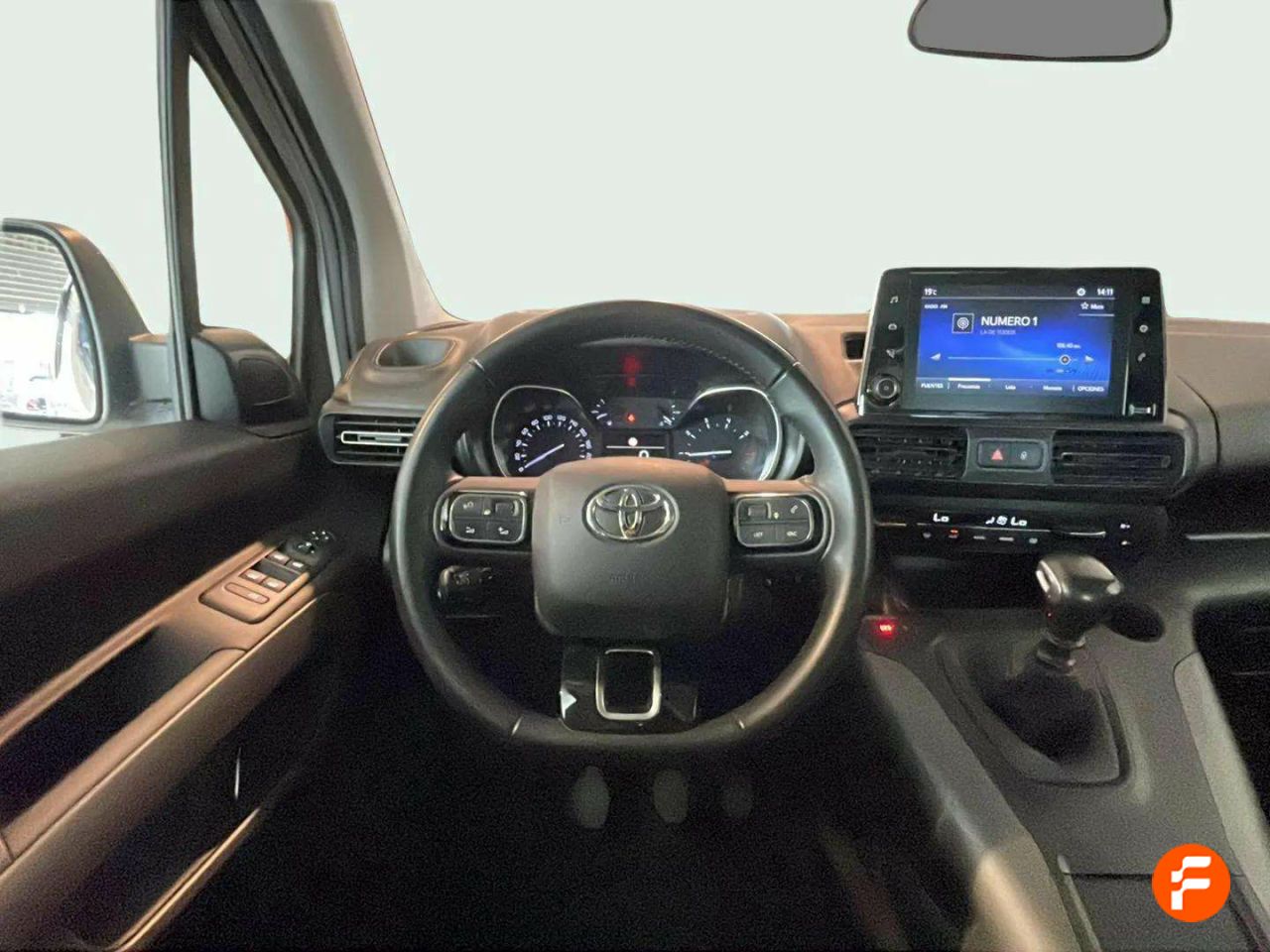 Foto Toyota Proace 17