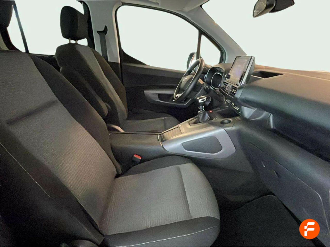 Foto Toyota Proace 13