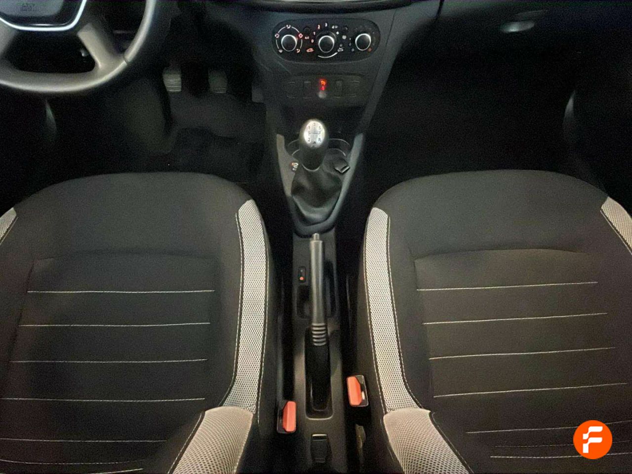 Foto Dacia Sandero 22