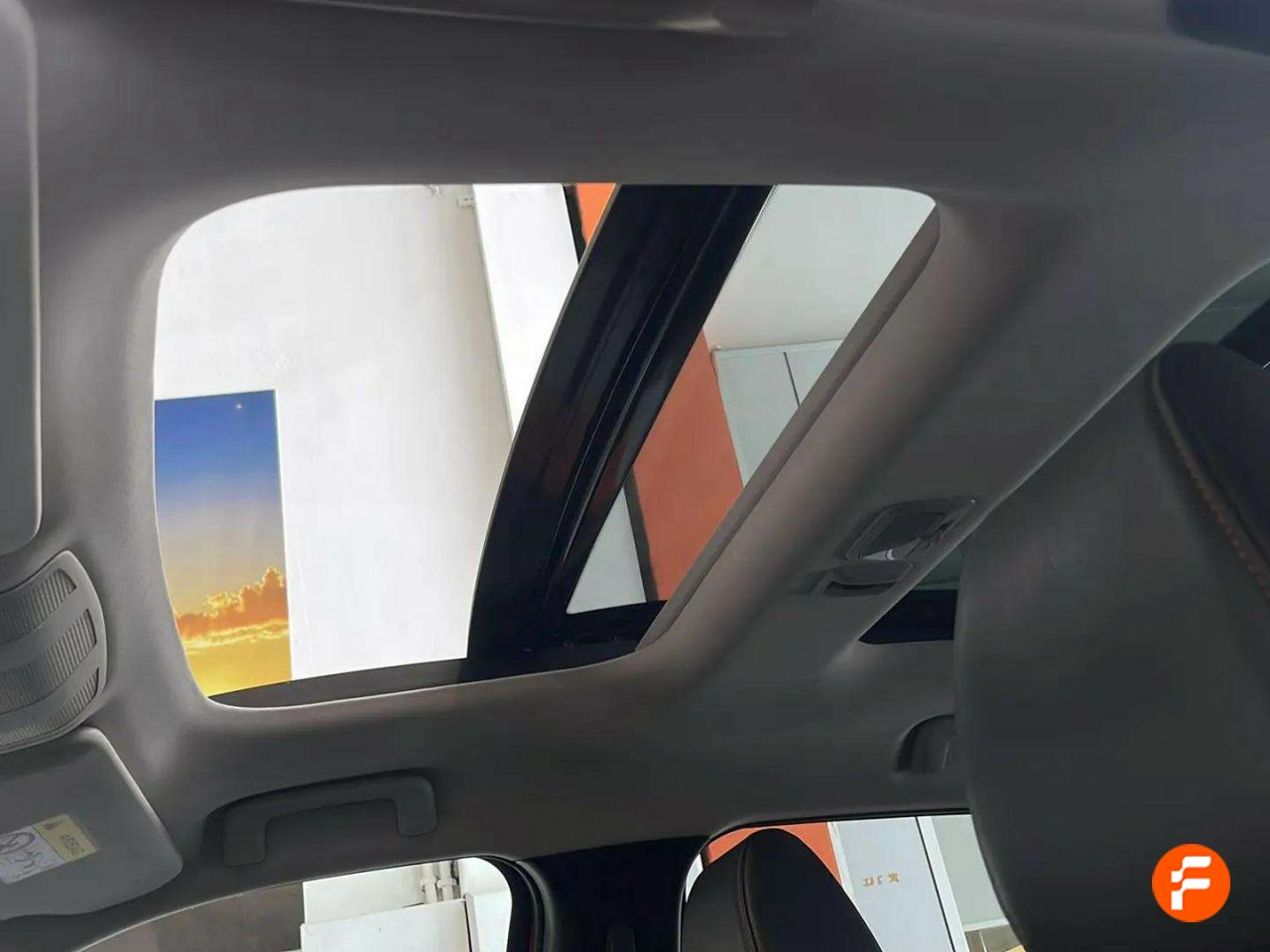 Foto Mitsubishi Eclipse Cross 23