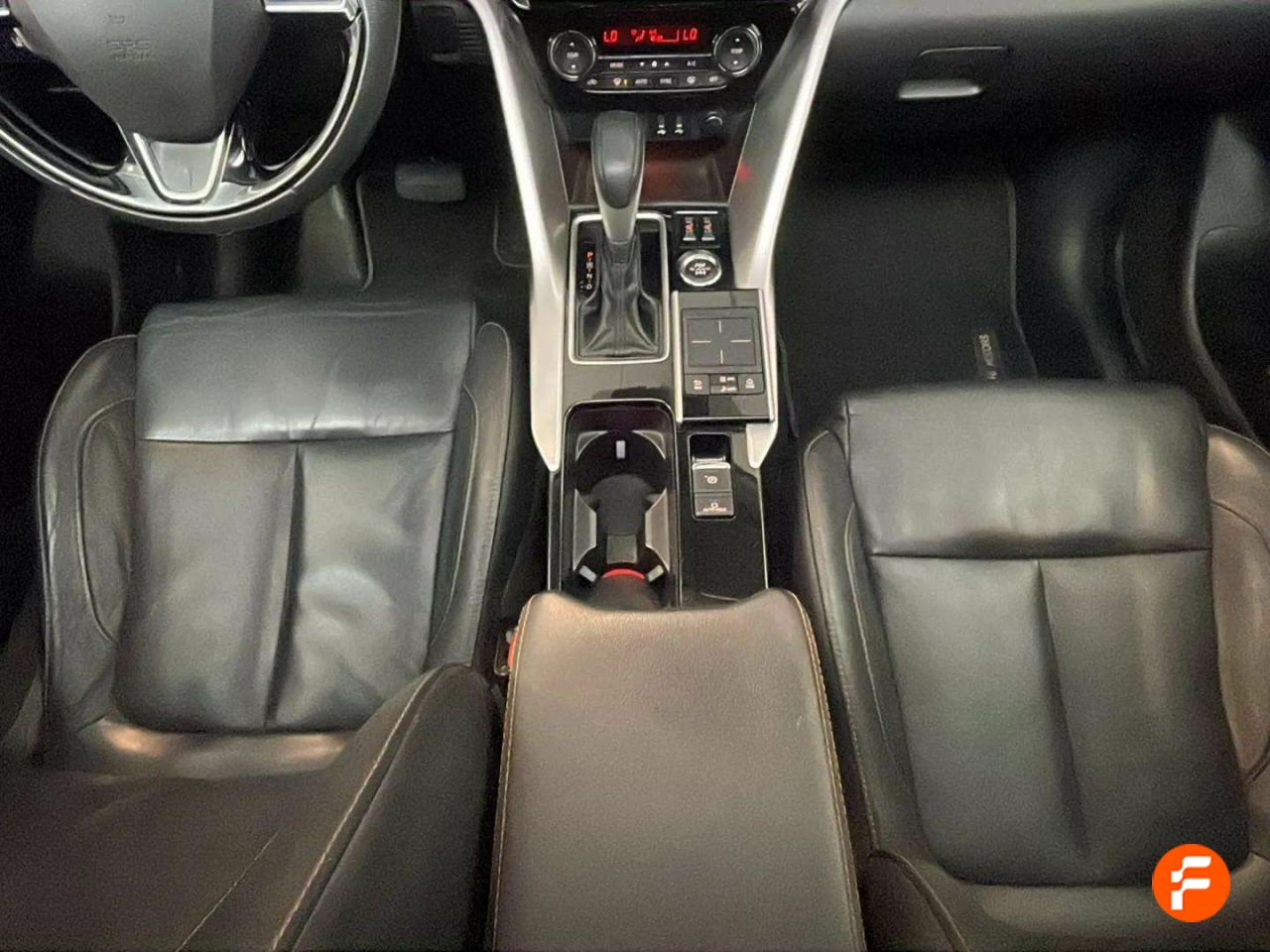 Foto Mitsubishi Eclipse Cross 25