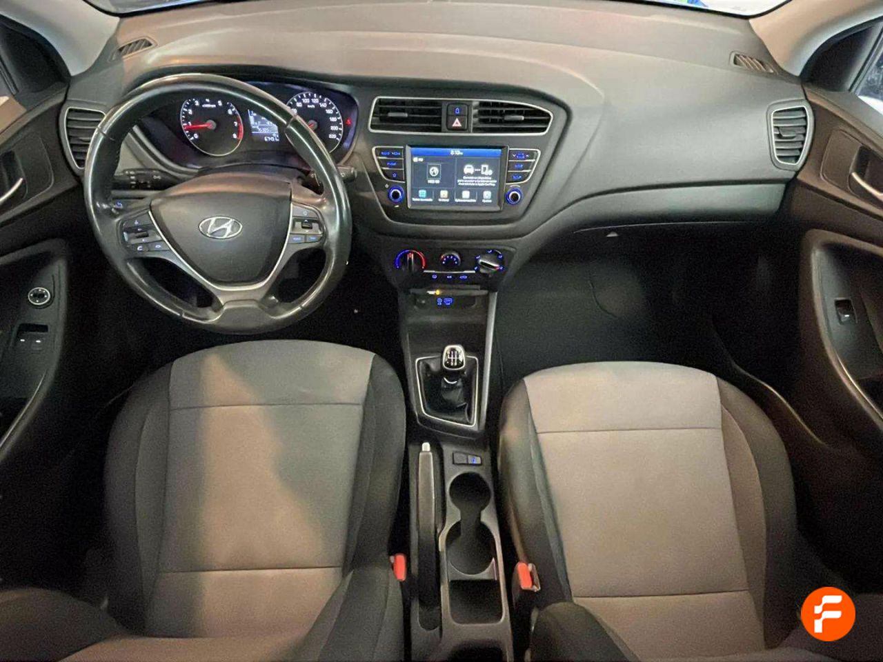 Foto Hyundai i20 16