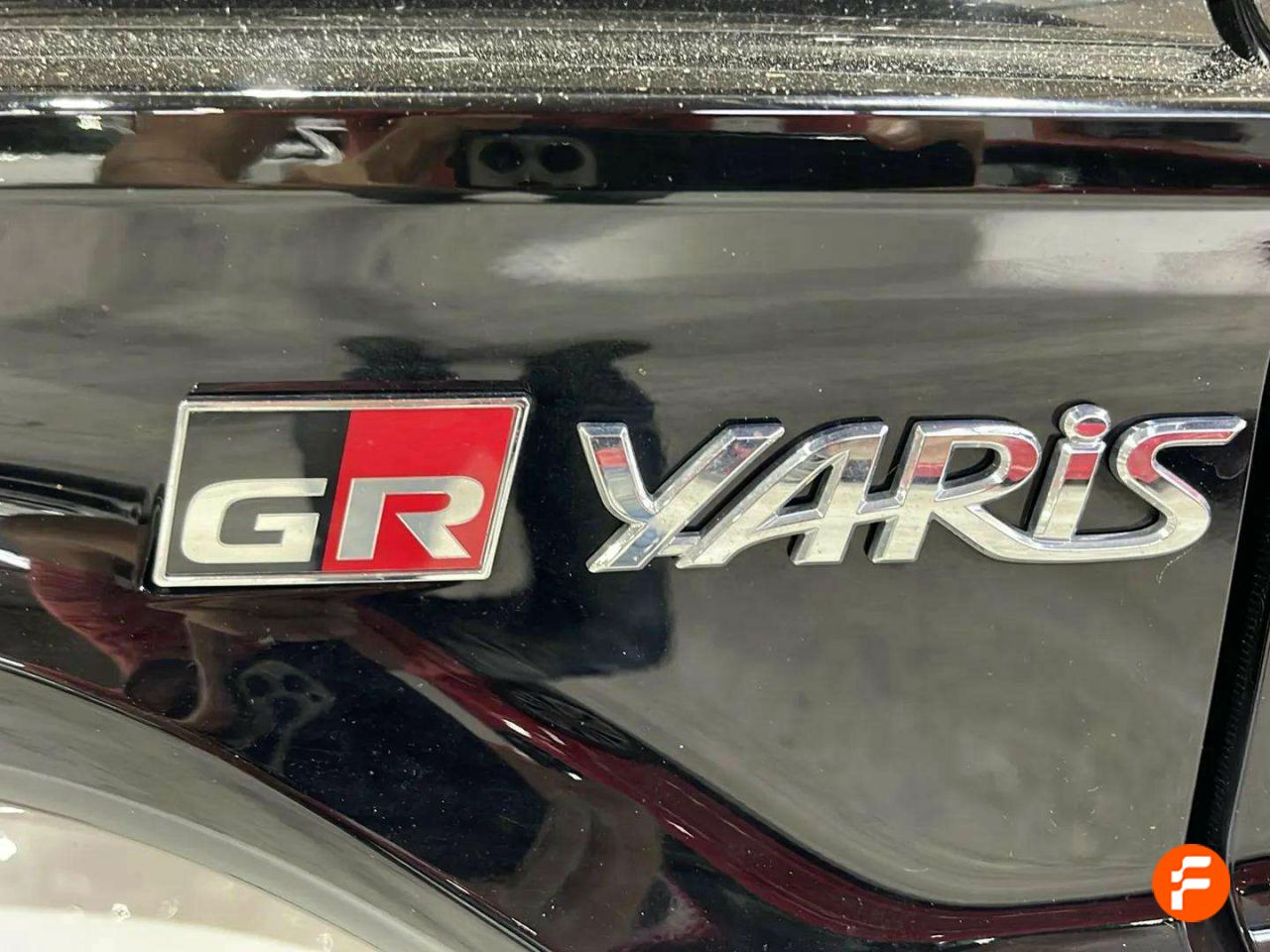Foto Toyota Yaris 10