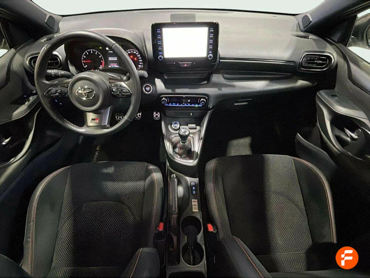 Foto Toyota Yaris 11