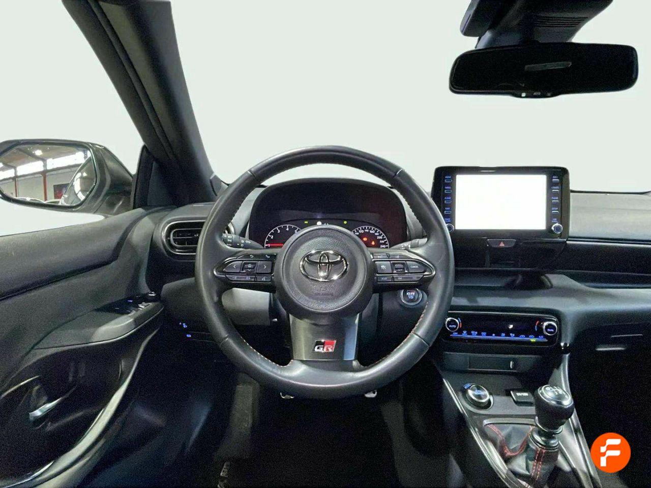 Foto Toyota Yaris 15