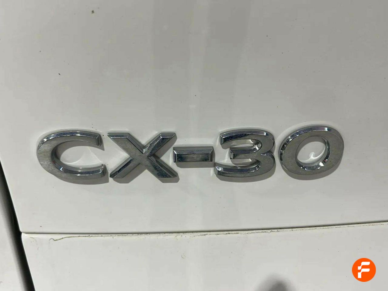 Foto Mazda CX-30 10