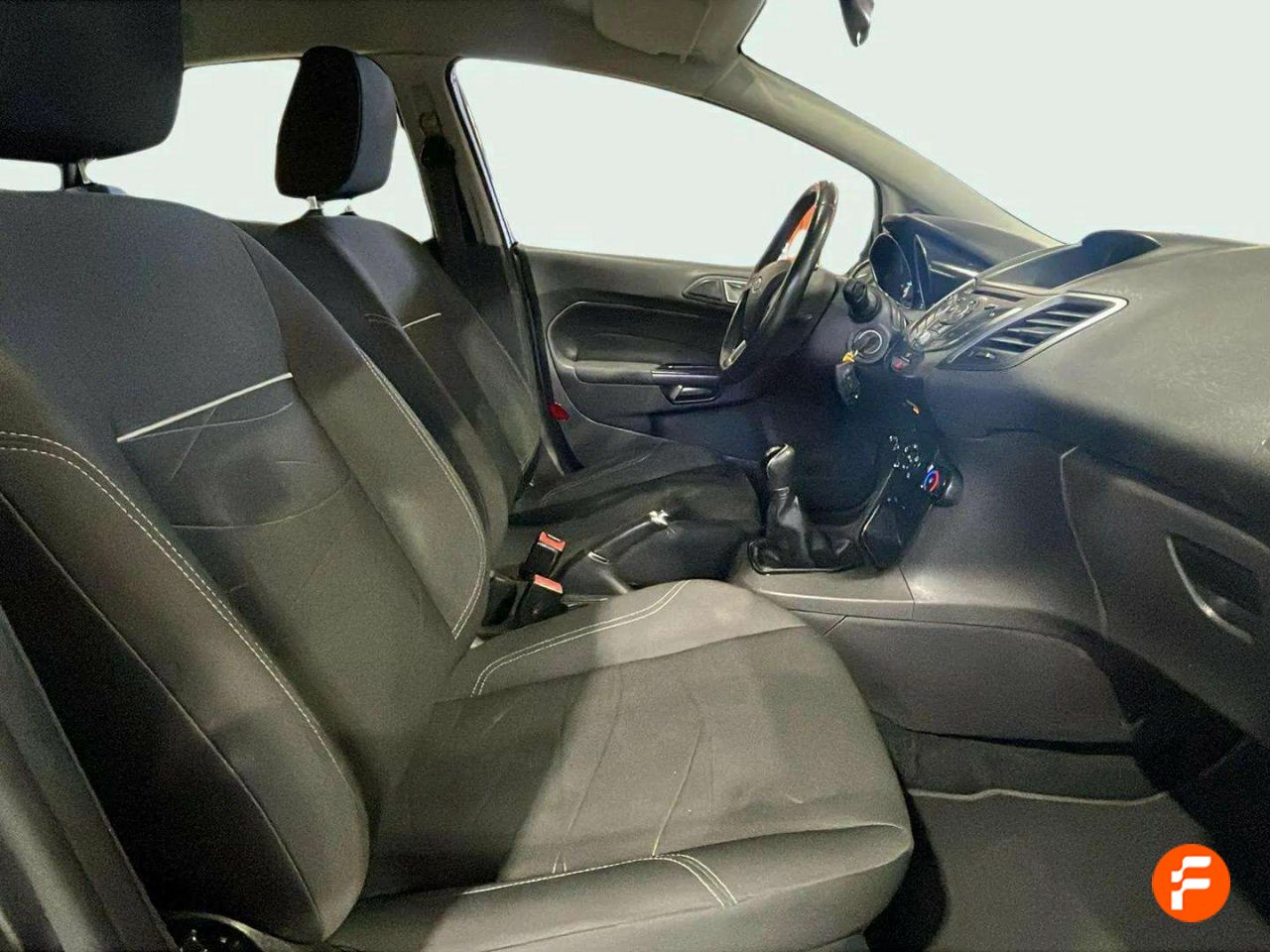 Foto Ford Fiesta 13