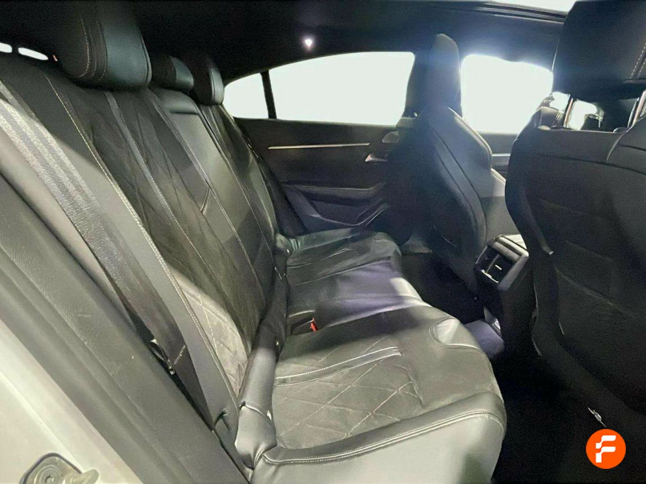 Foto Peugeot 508 12